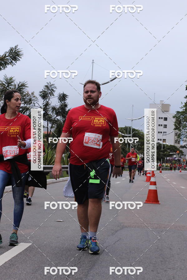 Buy your photos of the eventSantander Track & Field Run Series - Paineiras Shopping on Fotop