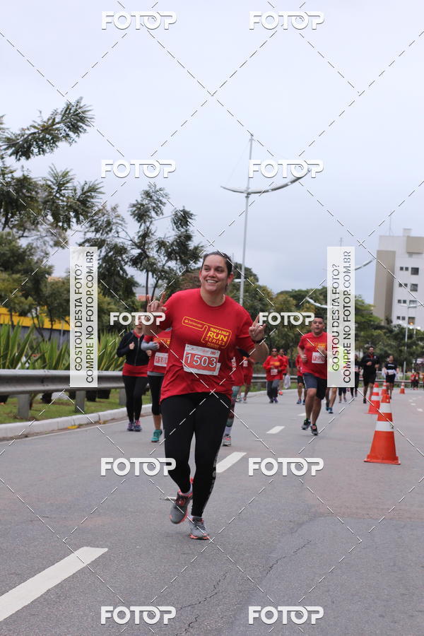 Buy your photos of the eventSantander Track & Field Run Series - Paineiras Shopping on Fotop