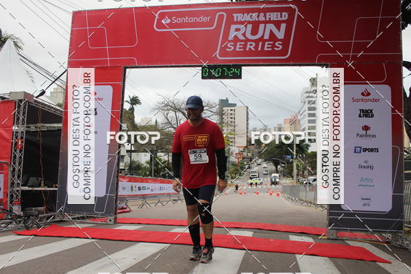 Buy your photos of the eventSantander Track & Field Run Series - Paineiras Shopping on Fotop