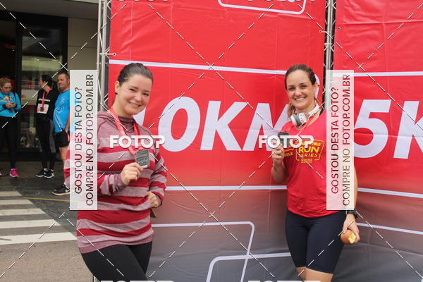 Buy your photos of the eventSantander Track & Field Run Series - Paineiras Shopping on Fotop