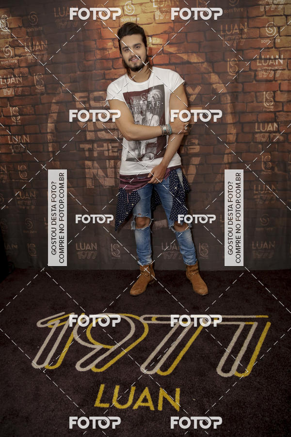 Compre as suas fotos do eventoShow Luan Santana 1977 - Abril de 2017 no Fotop