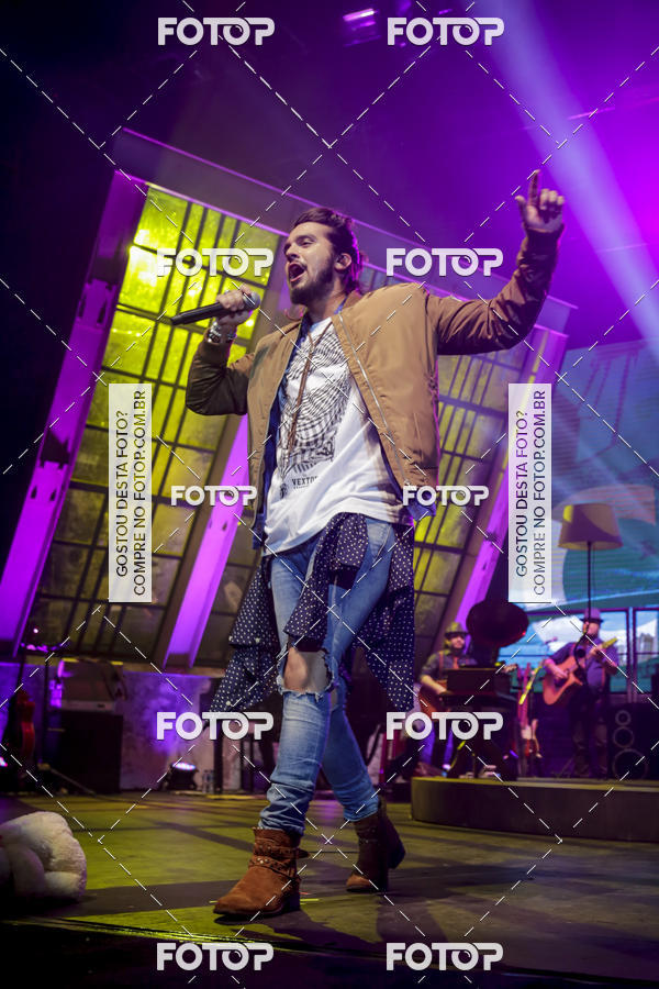 Achetez vos photos de l'�v�nementShow Luan Santana 1977 - Abril de 2017 sur Fotop
