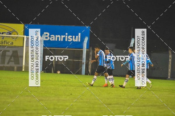 Buy your photos of the event GR�MIO X INTERNACIONAL  BRASILEIRO DE ASPIRANTES on Fotop