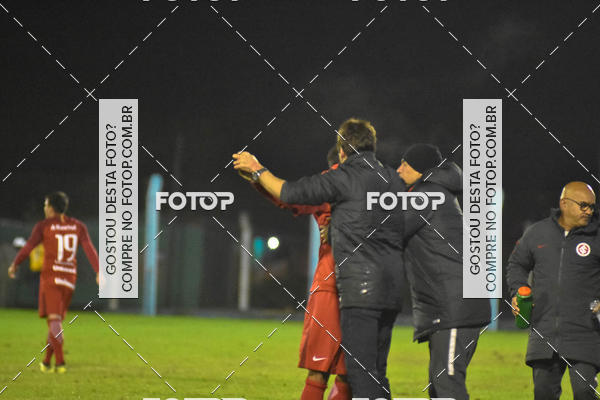 Buy your photos of the event GR�MIO X INTERNACIONAL  BRASILEIRO DE ASPIRANTES on Fotop