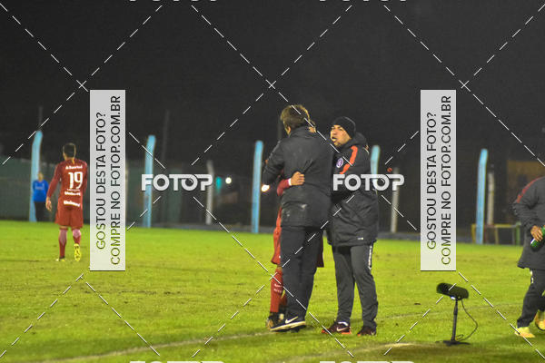 Buy your photos of the event GR�MIO X INTERNACIONAL  BRASILEIRO DE ASPIRANTES on Fotop