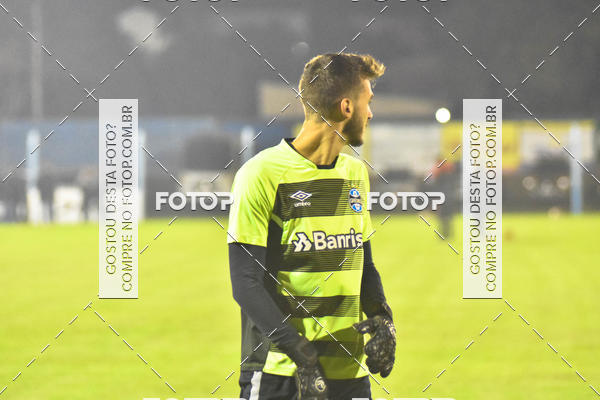 Buy your photos of the event GR�MIO X INTERNACIONAL  BRASILEIRO DE ASPIRANTES on Fotop