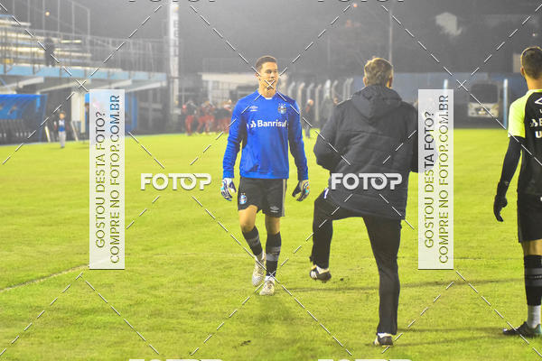 Buy your photos of the event GR�MIO X INTERNACIONAL  BRASILEIRO DE ASPIRANTES on Fotop