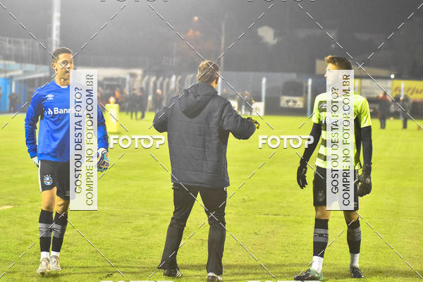 Buy your photos of the event GR�MIO X INTERNACIONAL  BRASILEIRO DE ASPIRANTES on Fotop