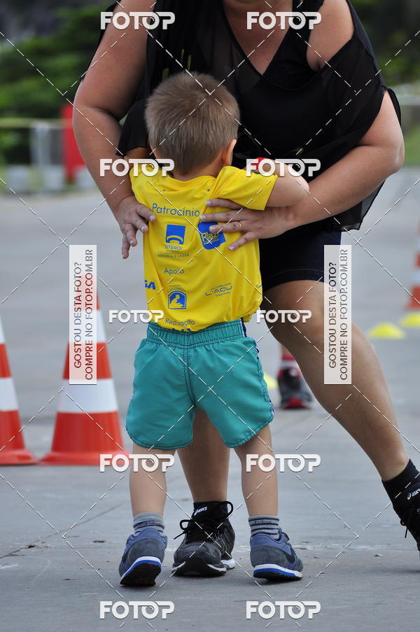 Buy your photos of the eventNiteri Kids Run on Fotop
