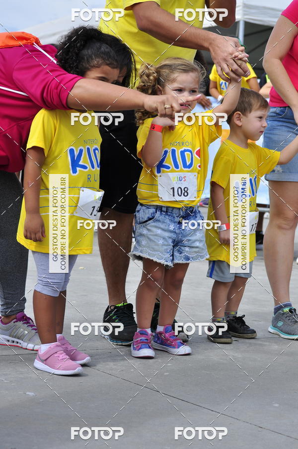Buy your photos of the eventNiteri Kids Run on Fotop