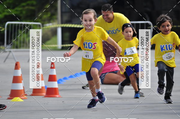 Buy your photos of the eventNiteri Kids Run on Fotop
