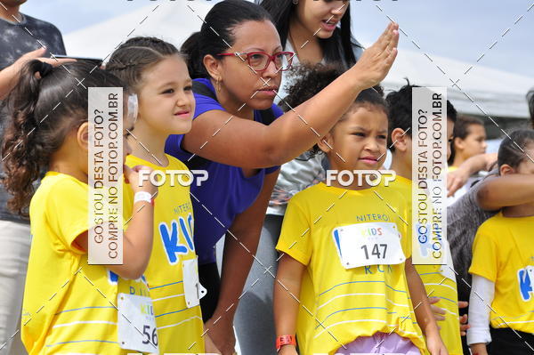Buy your photos of the eventNiteri Kids Run on Fotop