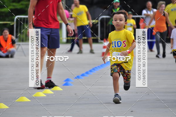 Buy your photos of the eventNiteri Kids Run on Fotop