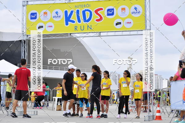Buy your photos of the eventNiteri Kids Run on Fotop