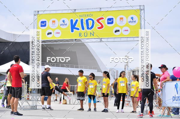 Buy your photos of the eventNiteri Kids Run on Fotop
