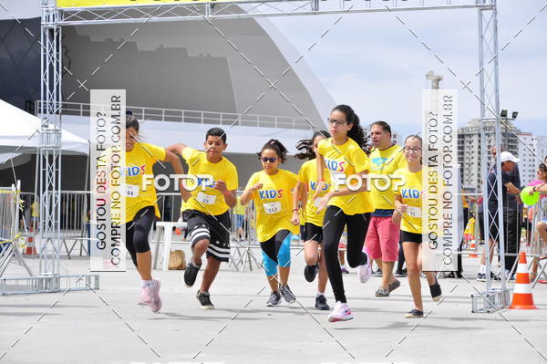 Buy your photos of the eventNiteri Kids Run on Fotop