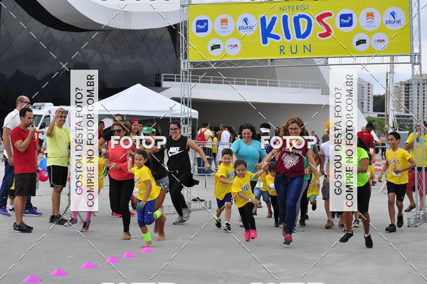 Buy your photos of the eventNiteri Kids Run on Fotop