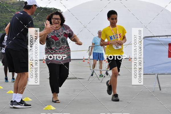 Buy your photos of the eventNiteri Kids Run on Fotop