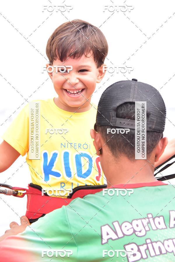 Buy your photos of the eventNiteri Kids Run on Fotop
