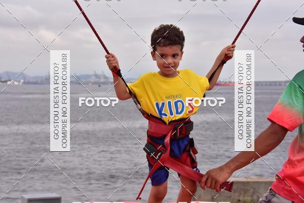 Buy your photos of the eventNiteri Kids Run on Fotop