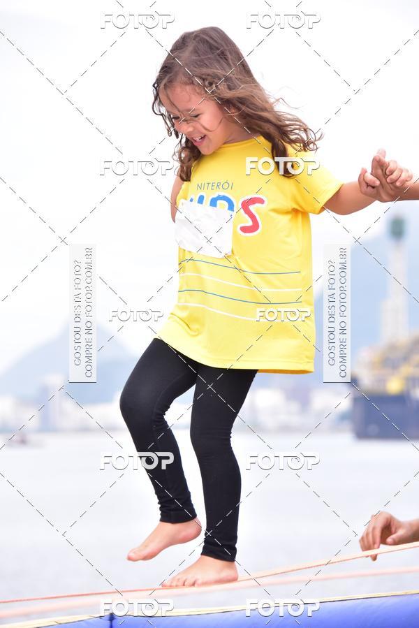 Buy your photos of the eventNiteri Kids Run on Fotop