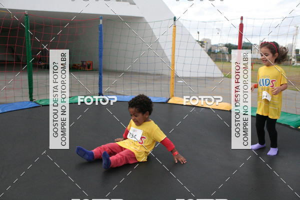 Buy your photos of the eventNiteri Kids Run on Fotop