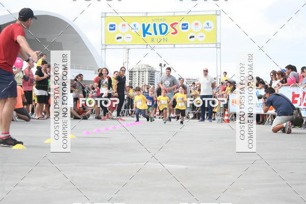 Buy your photos of the eventNiteri Kids Run on Fotop
