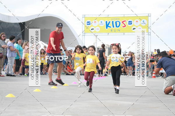 Buy your photos of the eventNiteri Kids Run on Fotop