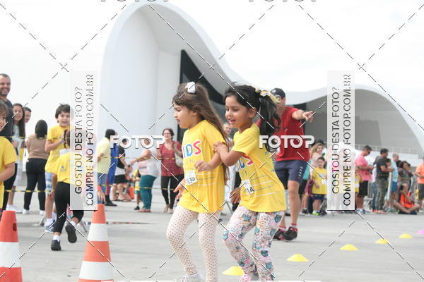Buy your photos of the eventNiteri Kids Run on Fotop