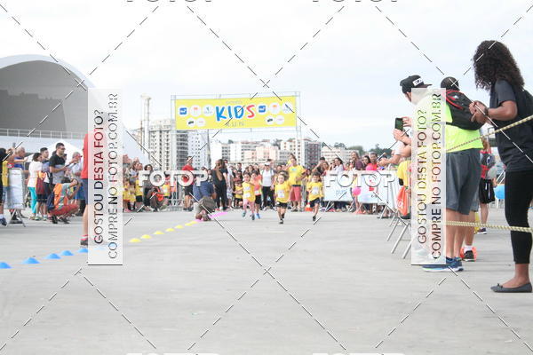 Buy your photos of the eventNiteri Kids Run on Fotop