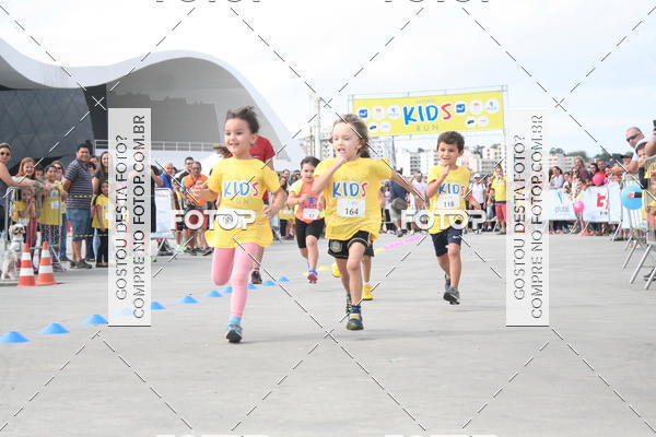 Buy your photos of the eventNiteri Kids Run on Fotop