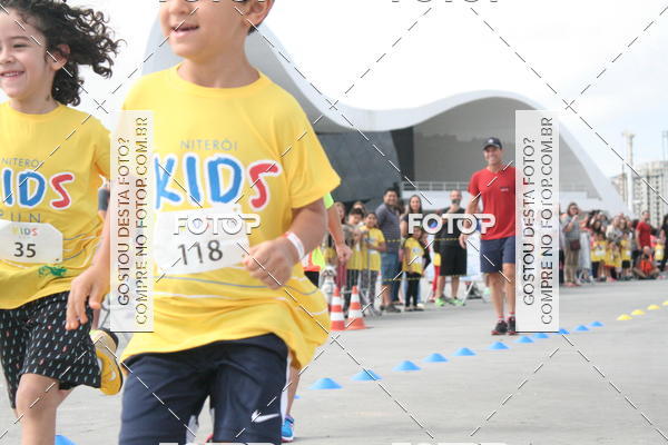 Buy your photos of the eventNiteri Kids Run on Fotop