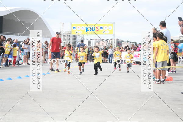 Buy your photos of the eventNiteri Kids Run on Fotop