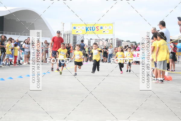 Buy your photos of the eventNiteri Kids Run on Fotop