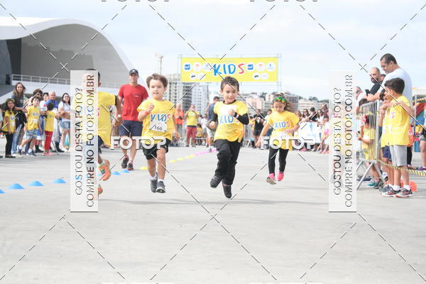 Buy your photos of the eventNiteri Kids Run on Fotop