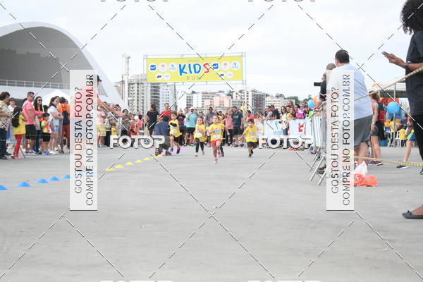 Buy your photos of the eventNiteri Kids Run on Fotop