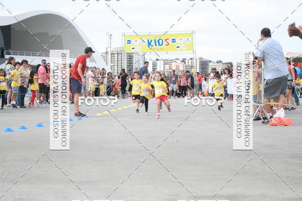 Buy your photos of the eventNiteri Kids Run on Fotop