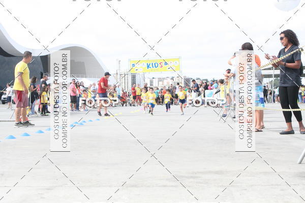 Buy your photos of the eventNiteri Kids Run on Fotop