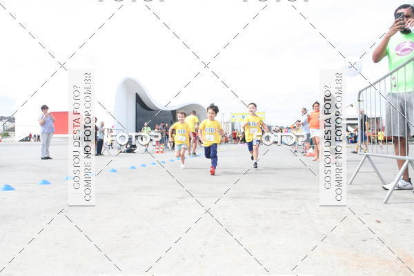 Buy your photos of the eventNiteri Kids Run on Fotop