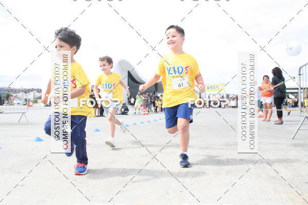 Buy your photos of the eventNiteri Kids Run on Fotop
