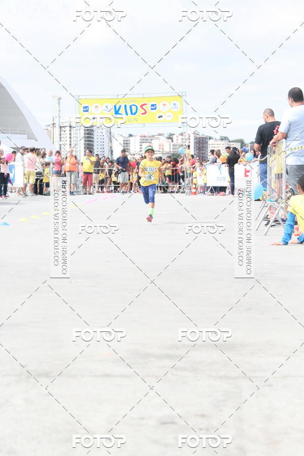 Buy your photos of the eventNiteri Kids Run on Fotop