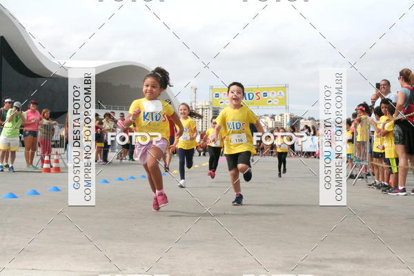 Buy your photos of the eventNiteri Kids Run on Fotop