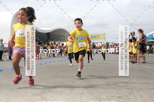 Buy your photos of the eventNiteri Kids Run on Fotop