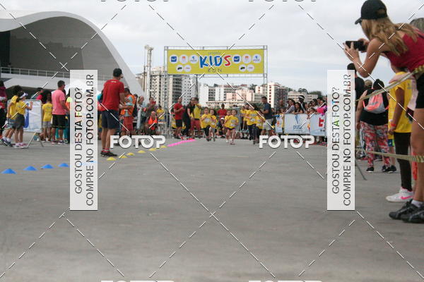 Buy your photos of the eventNiteri Kids Run on Fotop