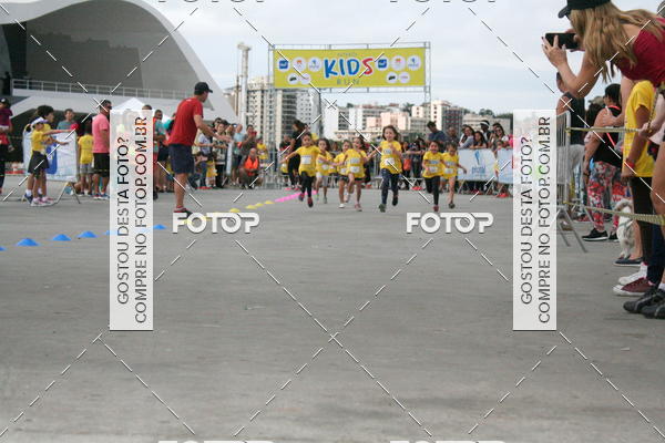 Buy your photos of the eventNiteri Kids Run on Fotop