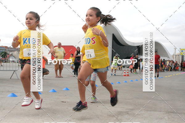 Buy your photos of the eventNiteri Kids Run on Fotop