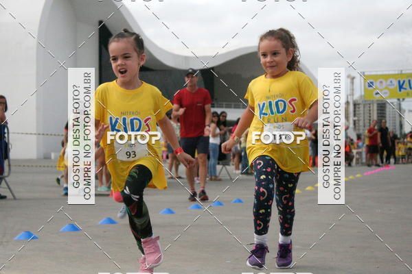 Buy your photos of the eventNiteri Kids Run on Fotop