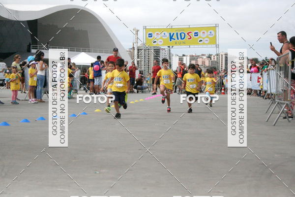 Buy your photos of the eventNiteri Kids Run on Fotop