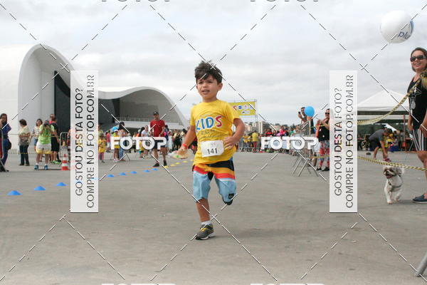 Buy your photos of the eventNiteri Kids Run on Fotop