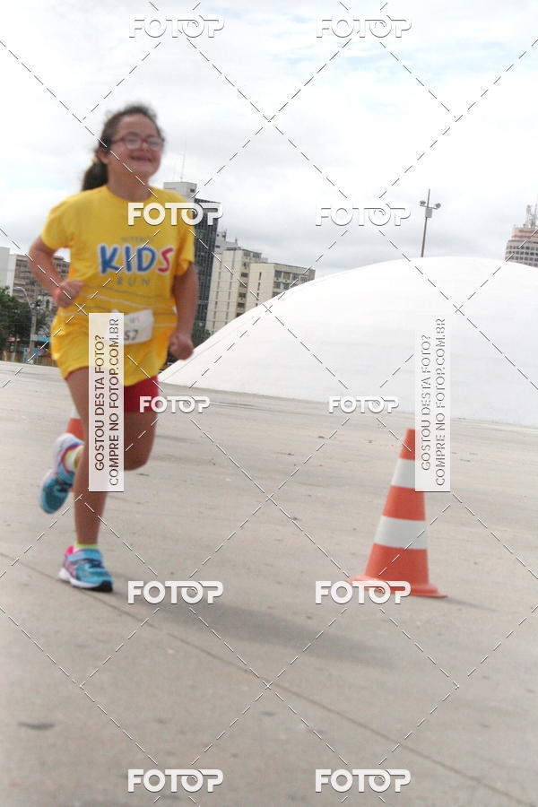 Buy your photos of the eventNiteri Kids Run on Fotop